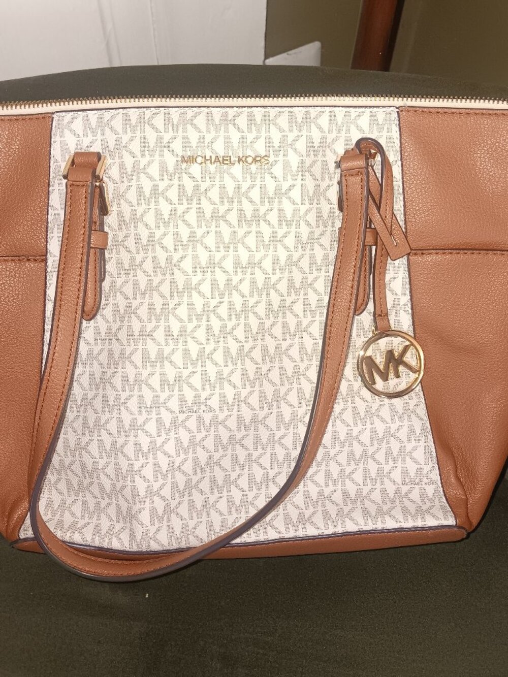 Womens purse